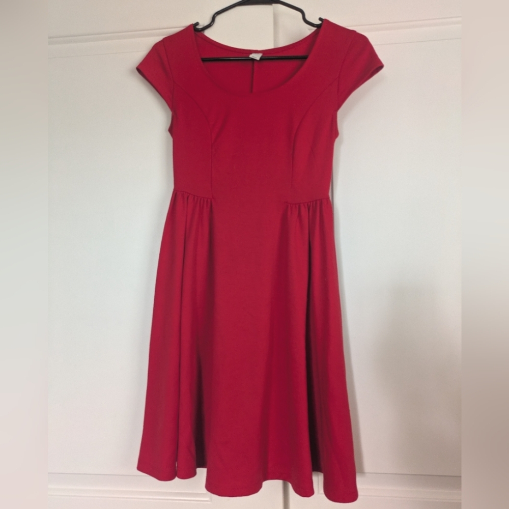 Old Navy Size XS Skater Style Short Red Dress